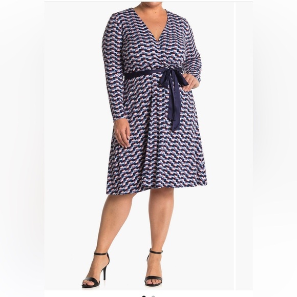 NWT Leota 2X Perfect Wrap Dress Knit Navy Print Long Sleeve - Picture 3 of 8